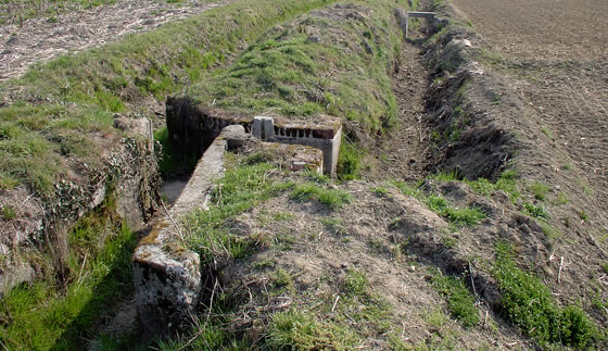 Noviglio (MI) - suddivisione di un'unico sedime demaniale in due